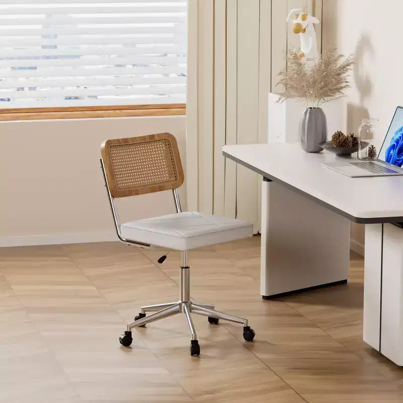 Chaise de bureau en cuir PU, Chaise de vanité pivotante réglable en hauteur sans accoudoirs avec roulettes, Chaise de bureau à dossier en rotin pour petits espaces, Noir/Blanc