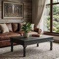 Table basse en bois massif noir vieilli 51